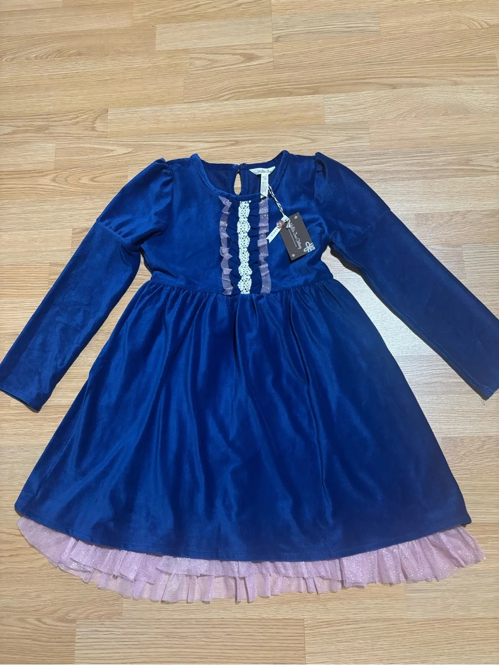 New “Matilda Jane” dress size 10 with tag and extra button